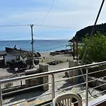Antonis 3* Himarë