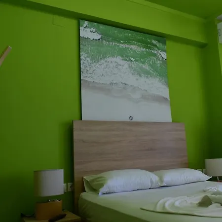 Antonis Otel