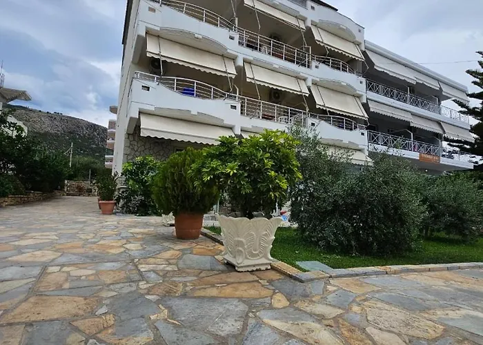 Hotel Antonis Himare