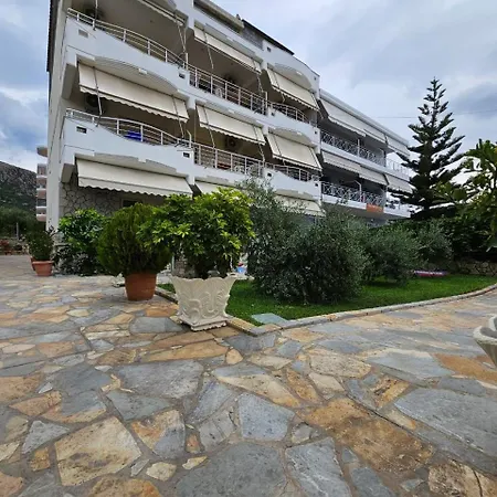 Antonis Hotel Himarë